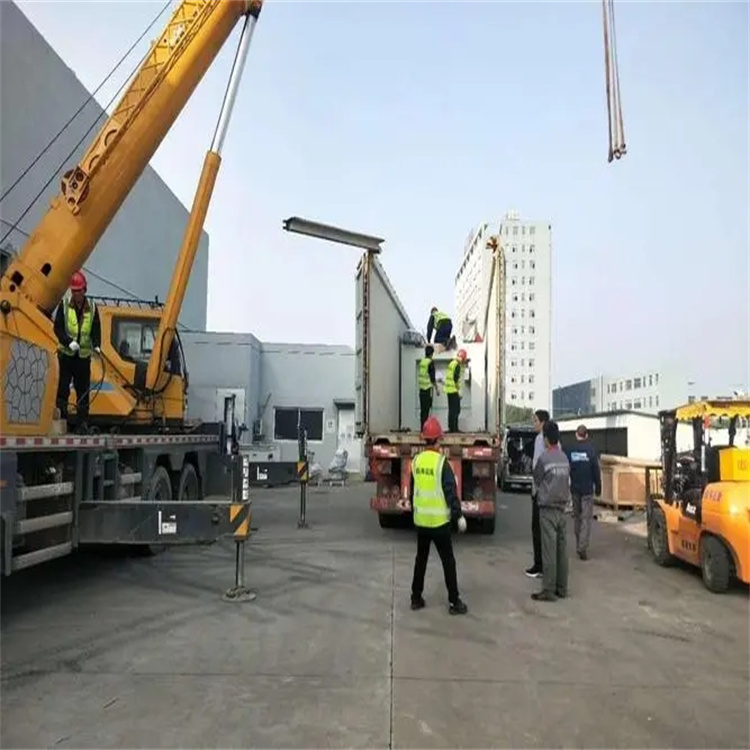 江汉石油管理局如何找到附近的吊车救援服务