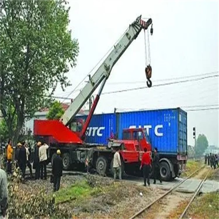 江汉石油管理局如何快速找到附近的吊车救援公司